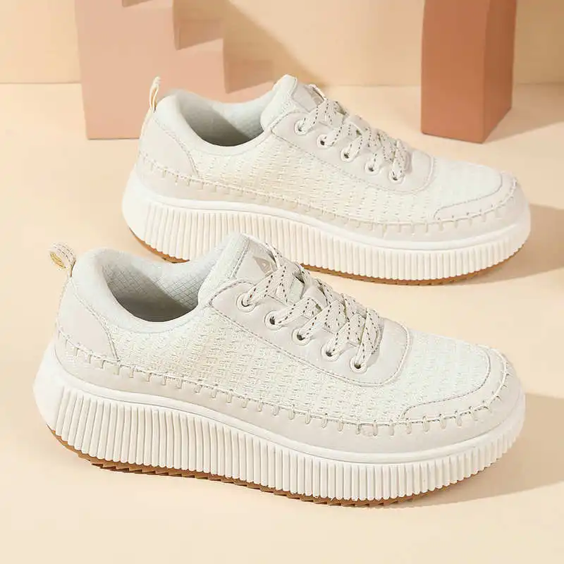 Travel Accessories Long Flight - Topanky-Chaussures de dehors Brunes pour Femme,