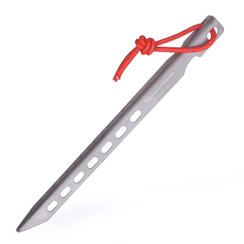 Piquets de tente en titane en  - Travel Accessories And Gadgets avis et prix