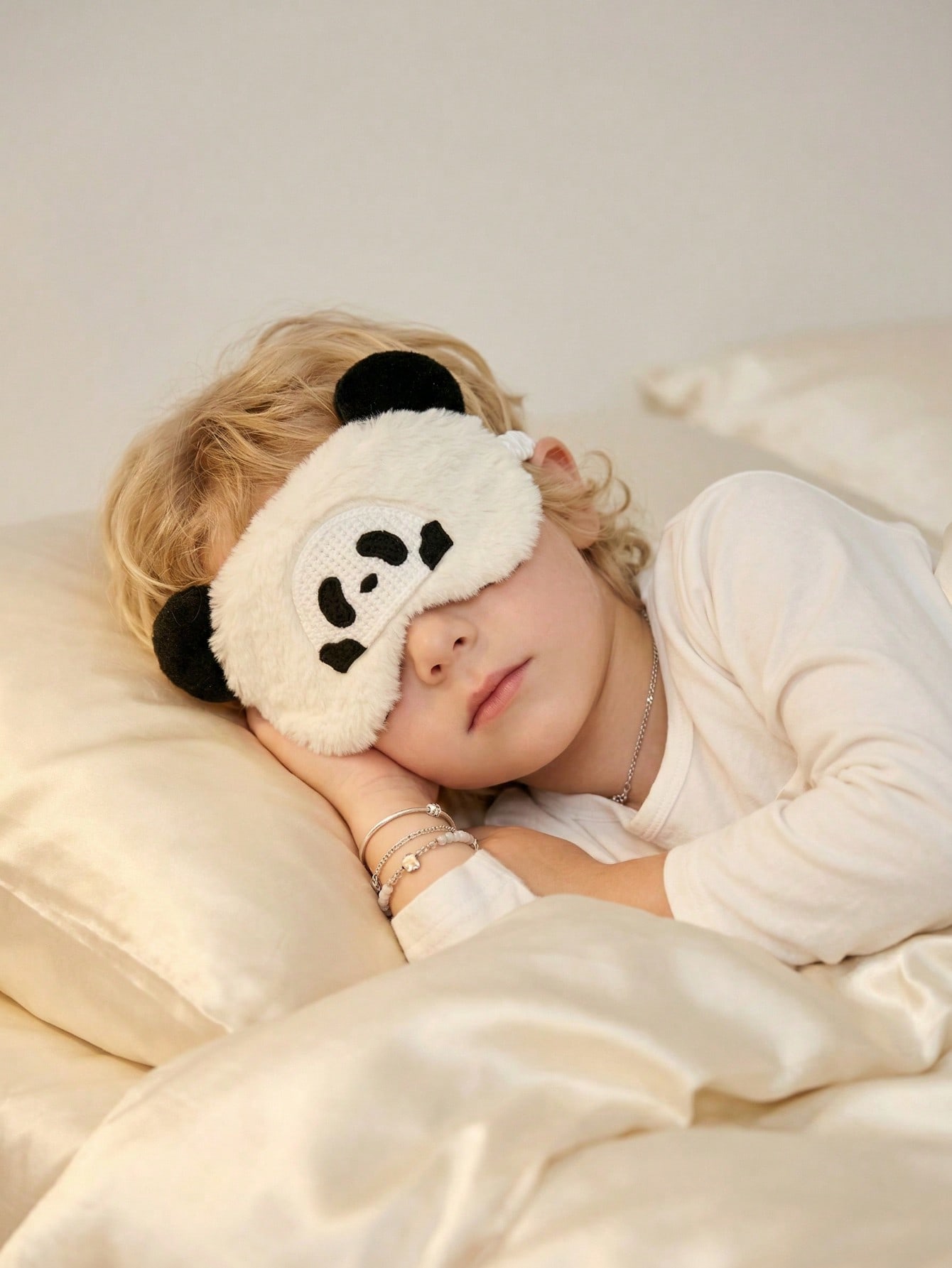 Masque de sommeil en peluche P - Travel Accessories Usa avis et prix