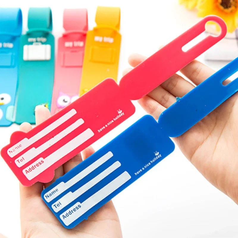 Étiquette de bagage en silicon - Travel Accessories Name avis et prix