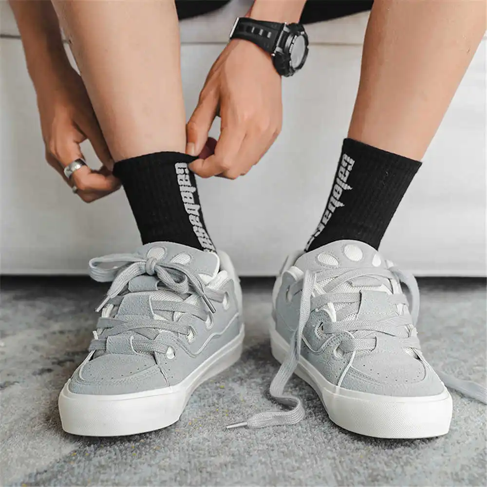 Chaussures d'école Hiphop avec - Travel Accessories Long Flight avis et prix